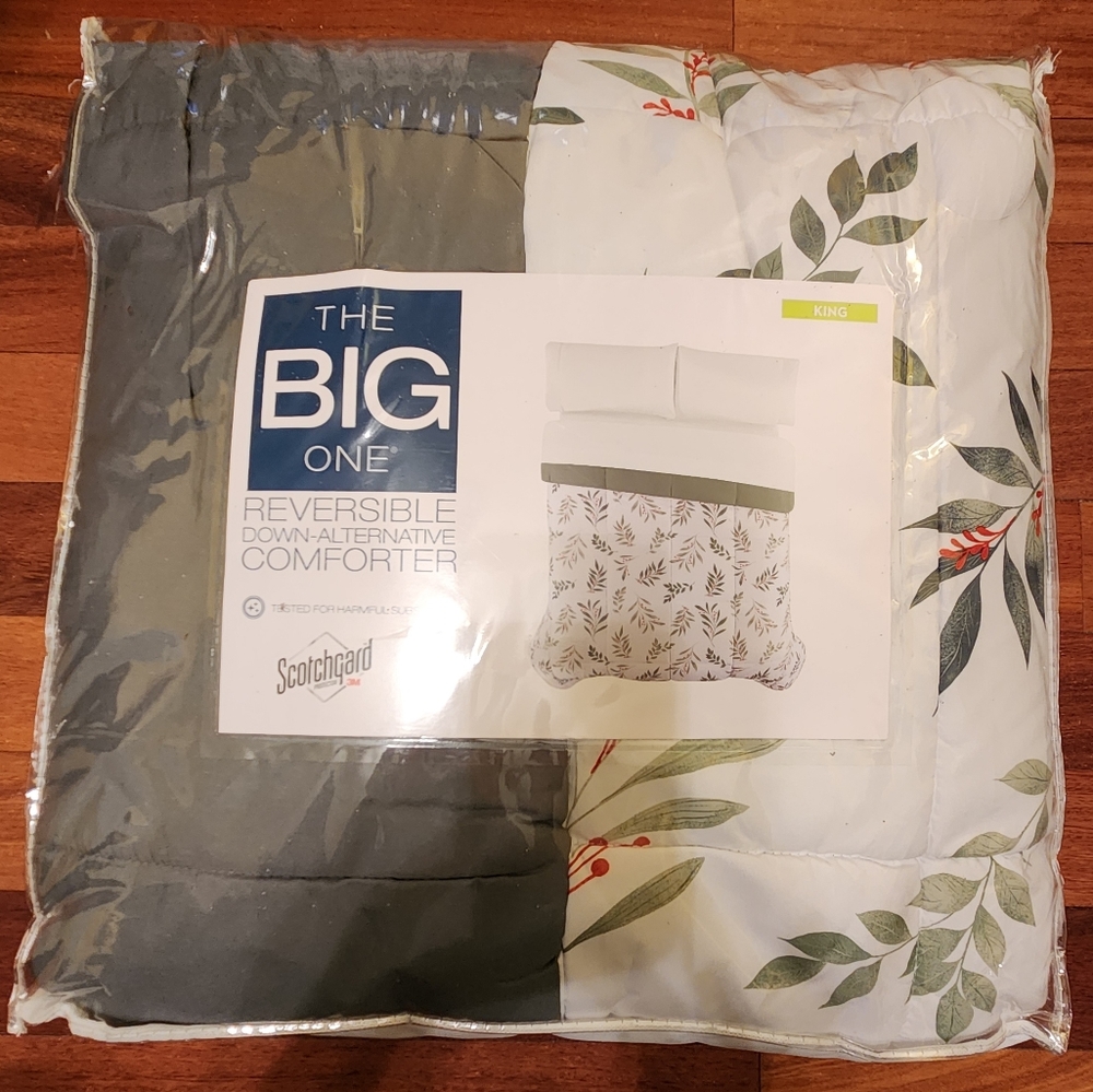 The Big One Reversible Down-Alternative Comforter-King Size-Holiday Foliage